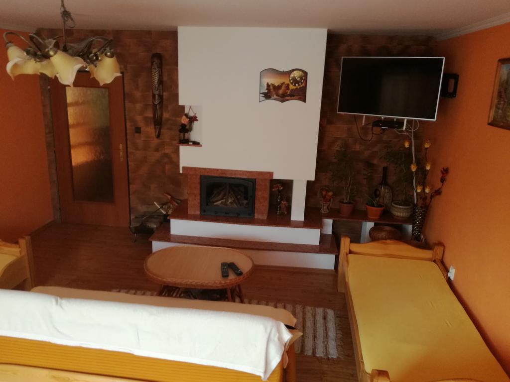 Hotel Privát u Zdenky Tvrdosin Exterior foto