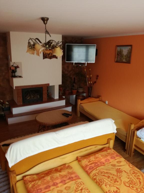 Hotel Privát u Zdenky Tvrdosin Exterior foto